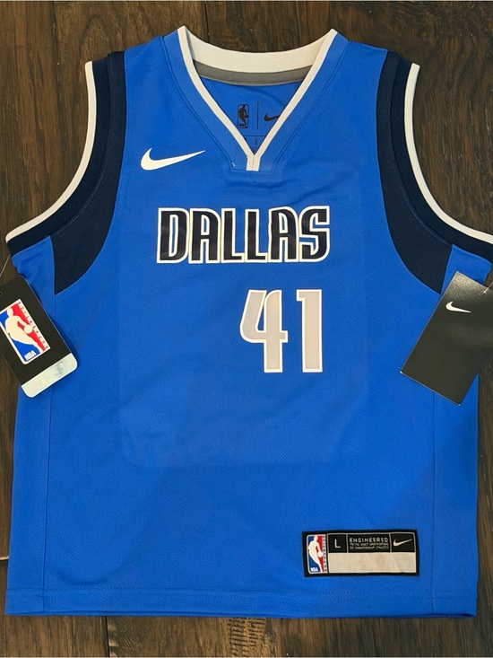 Nike Other - Dirk Nowitzki Dallas mavericks jersey Nike nba kids youth nwt blue home